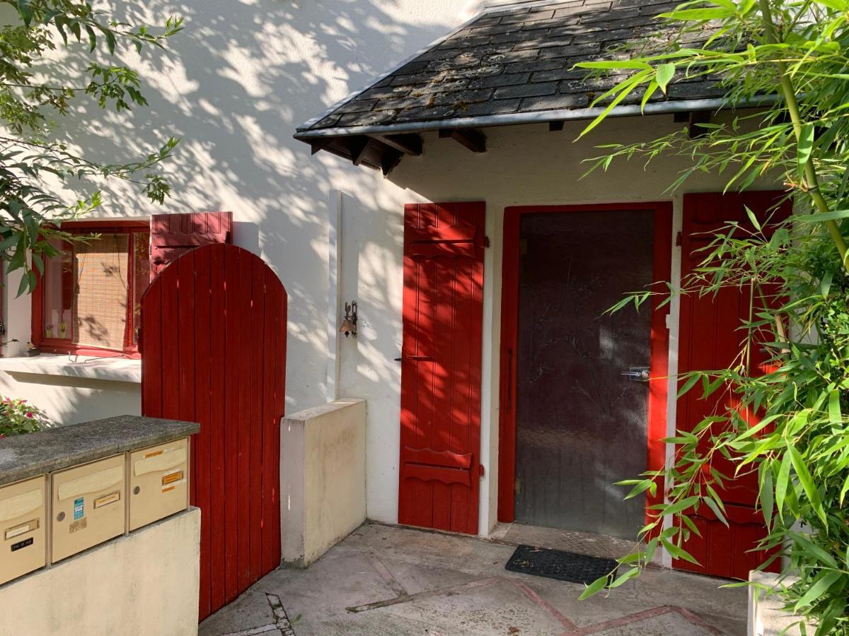 Chez Christine Rodez Exterior photo